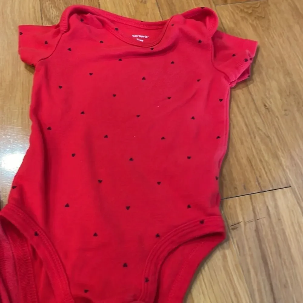 CARTERS 9 Month Onesies ( One Long And Other Short Sleeve) Good Condition